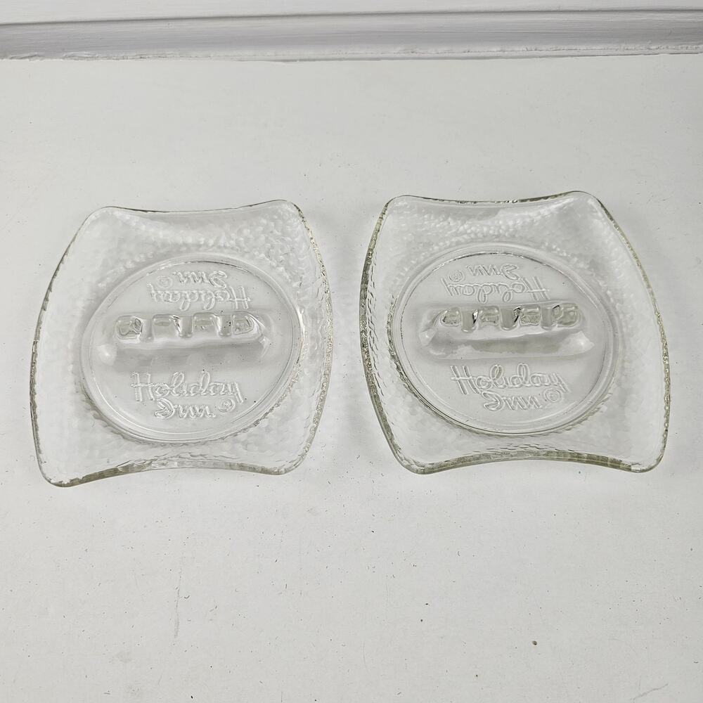 Lot of 2 vintage MCM Holiday Inn glass ashtrays 5.5 x 4